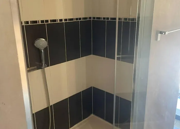 Beautiful F4 Manon Daire